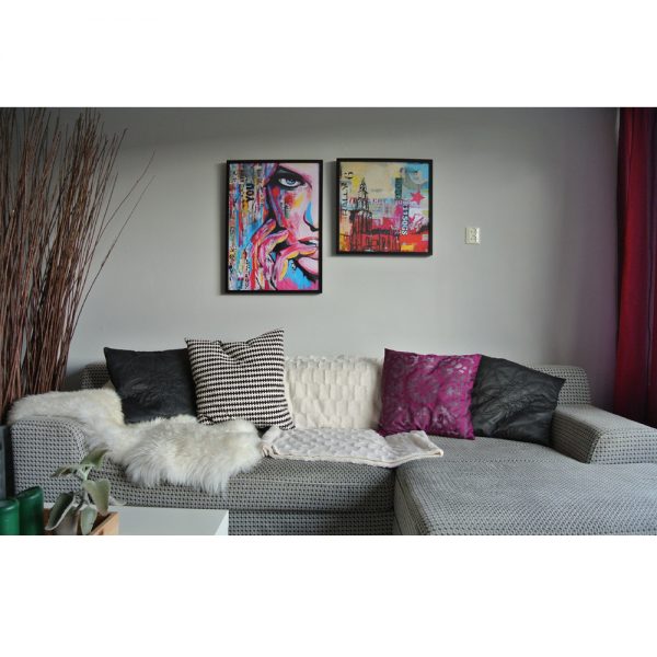 woonkamer kunstposter YOU in lijst janet edens schilderijen