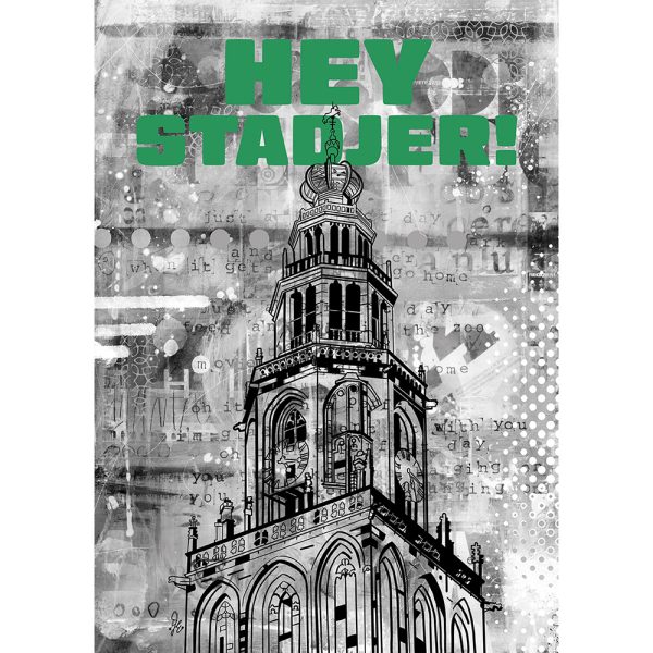 De top van de Martinitoren Groningen met Groene letters